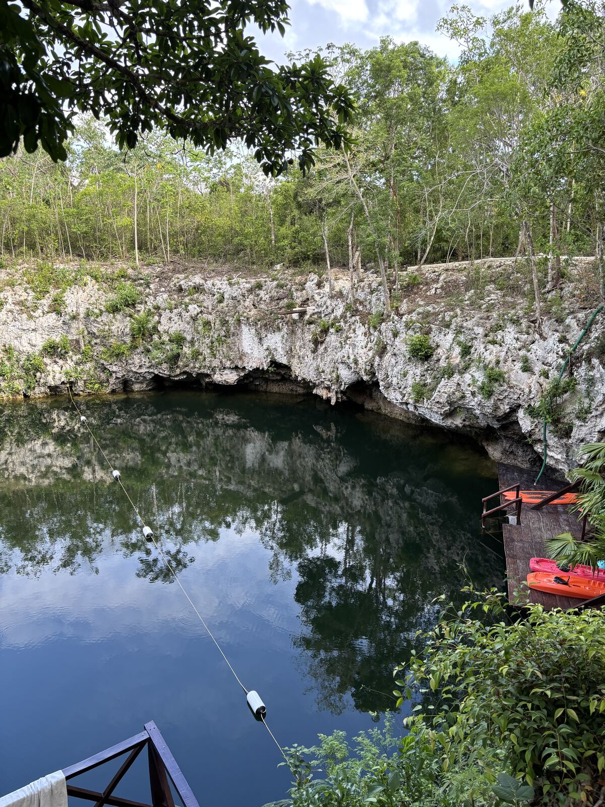 Cenote junto a Campestre Maya, Riviera Maya